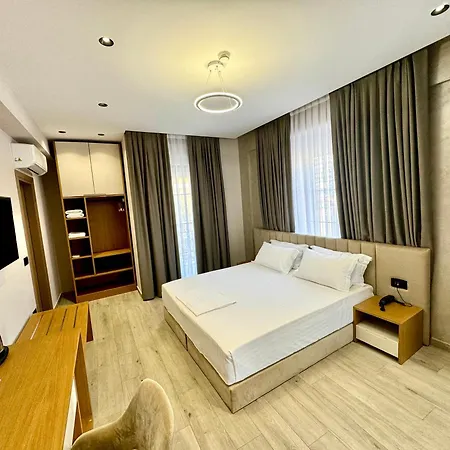 Residence Inn Hotel ホテル ティラナ