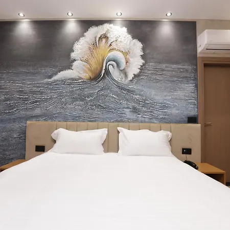 Residence Inn Hotel ティラナ