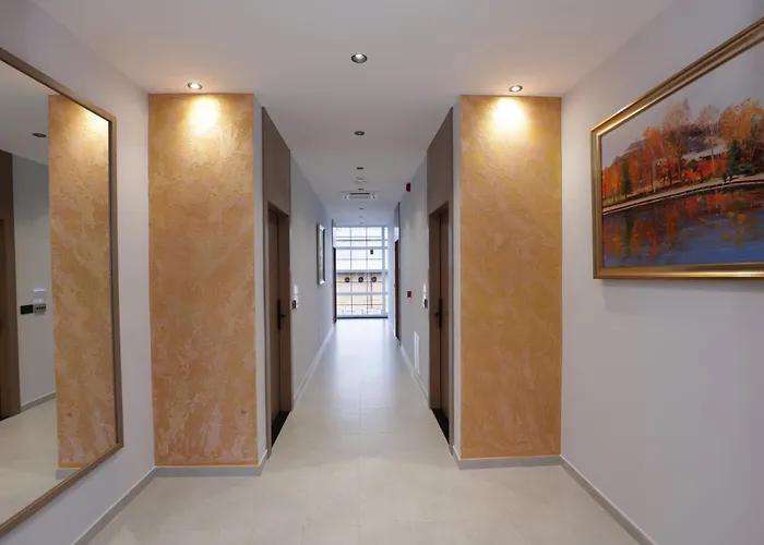 Hotel Residence Inn Hotel 4*