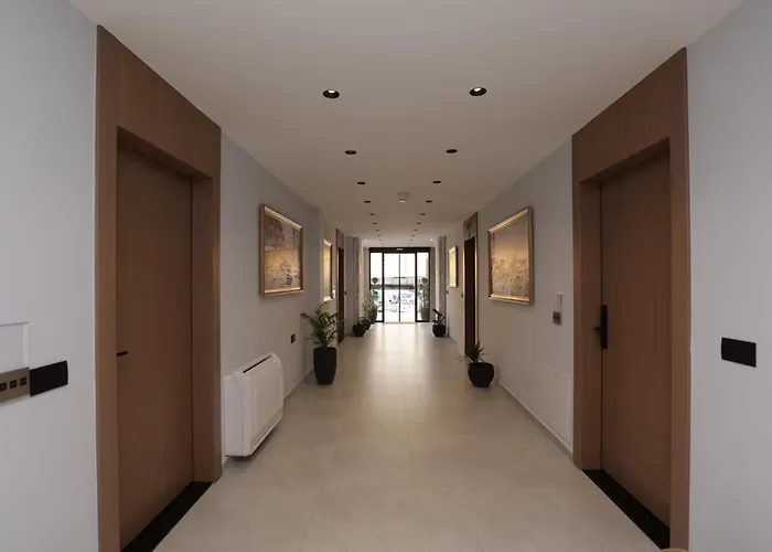 Hotel Residence Inn Hotel 4*