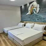 Residence Inn Hotel 4*