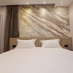 Residence Inn Hotel ホテル ティラナ