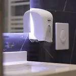 ホテル Residence Inn Hotel ティラナ