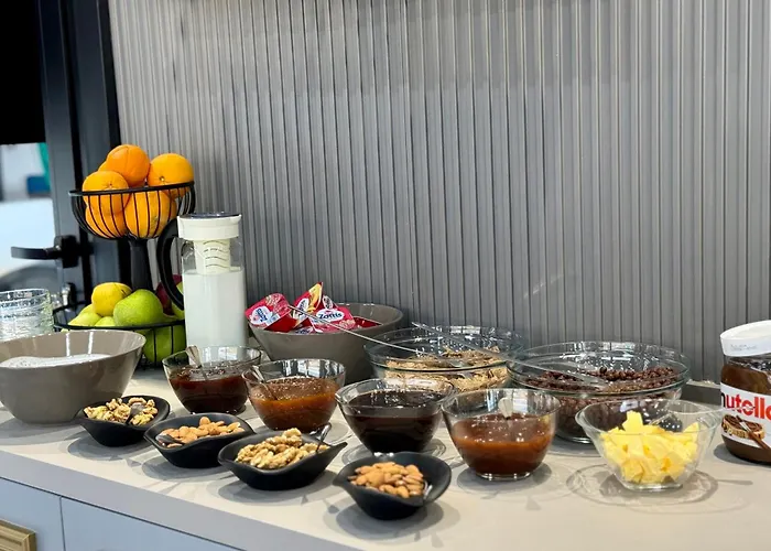 Residence Inn Hotel 티라나