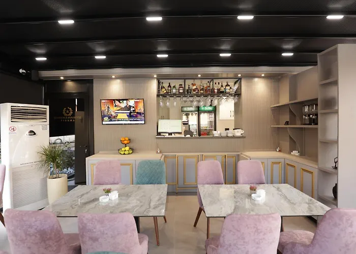 호텔 Residence Inn Hotel 티라나